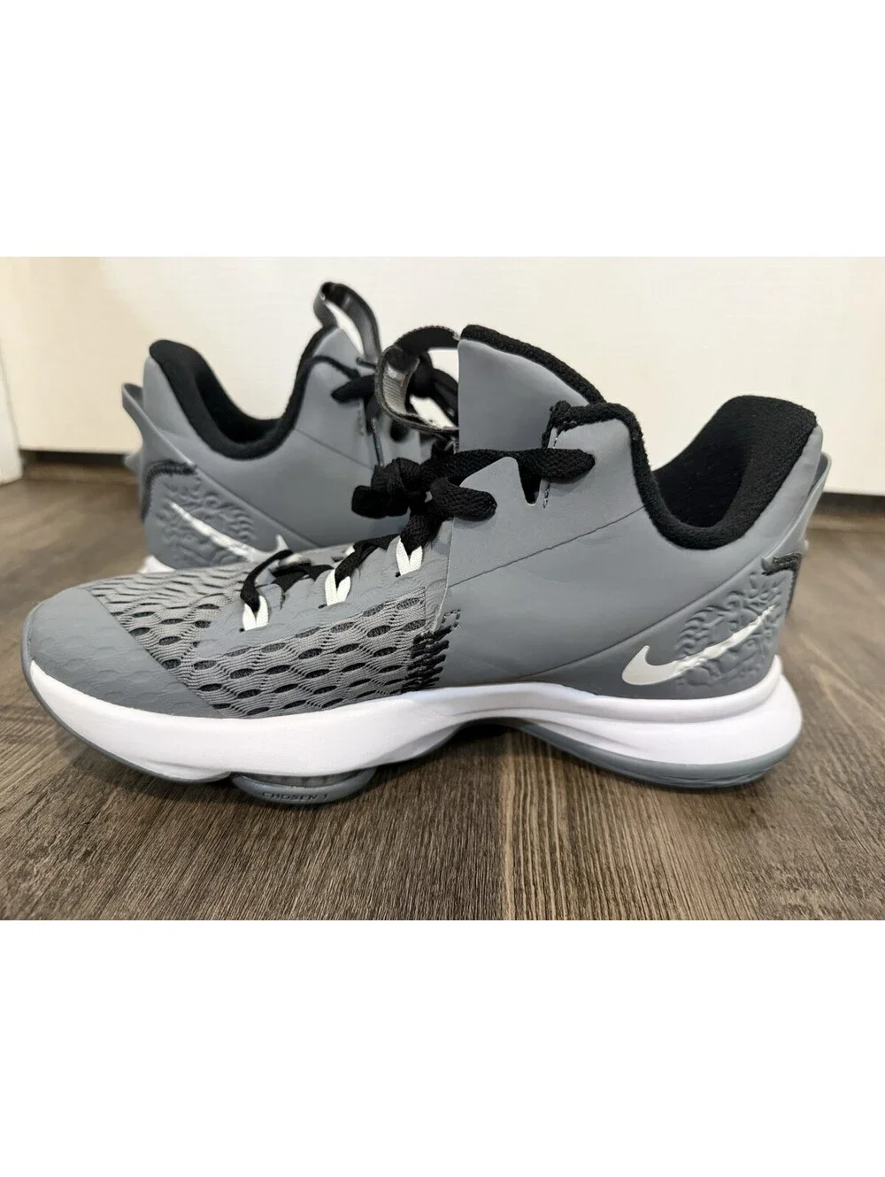 Nike LEBRON JAMES WITNESS 5 V COOL GREY Sz 7 Men’s CQ9380 NWOB